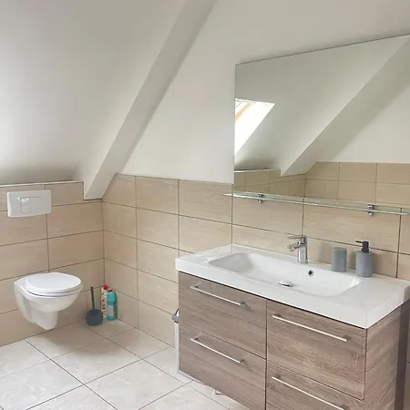 Maison Spacieuse De Lila Avec 3 Places De Parkings * Crevecoeur-le-Grand